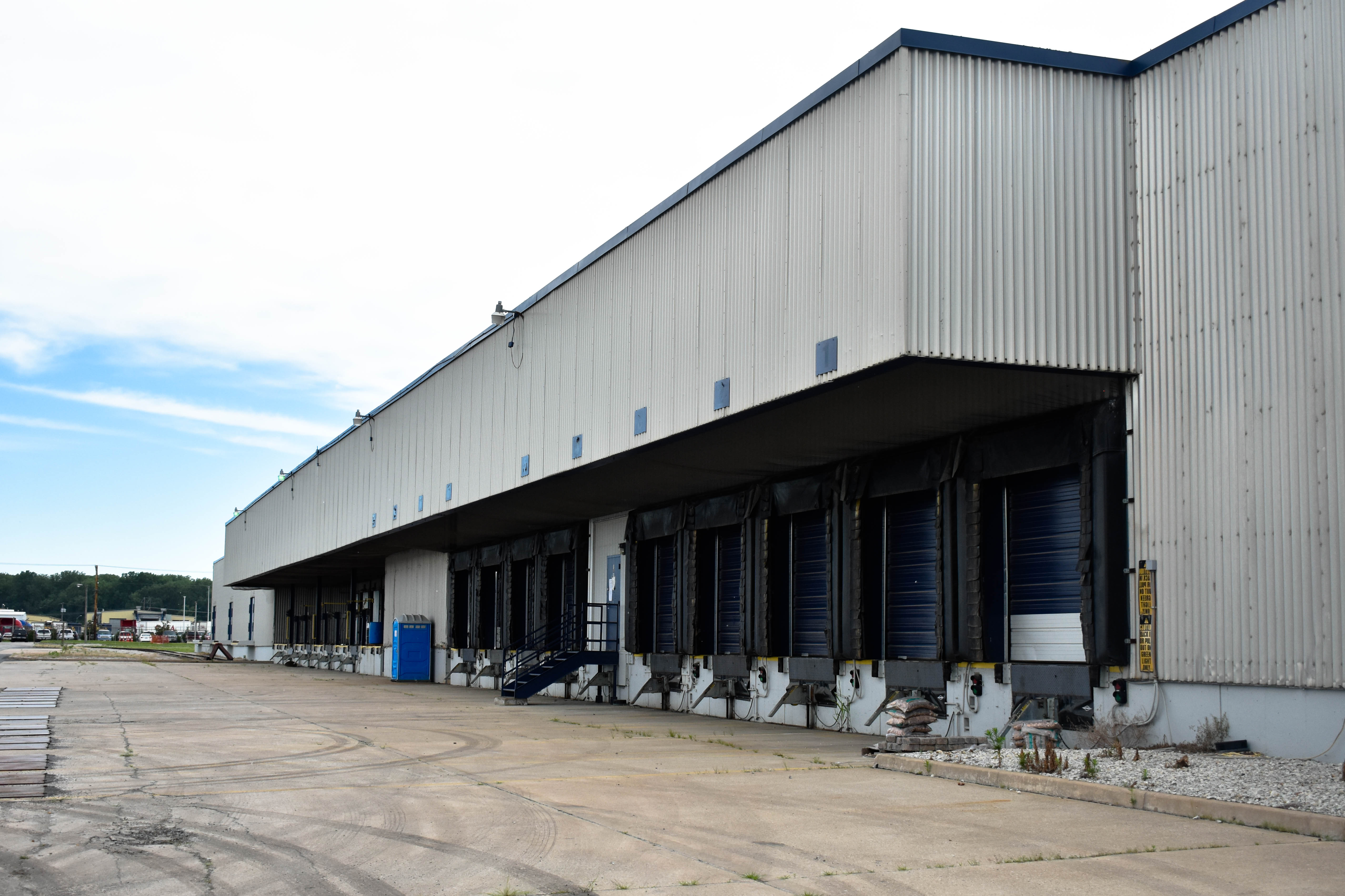 Spartan Kansas City Warehouse Docks